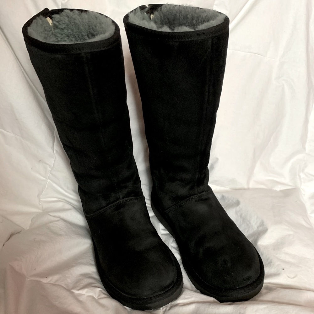 UGG Knightsbridge Boots Tall Black Size 7